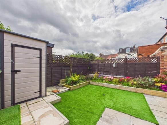 2 bed Semi-Detached for sale Image 12