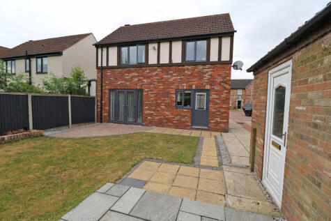 Hilton Close, Belton