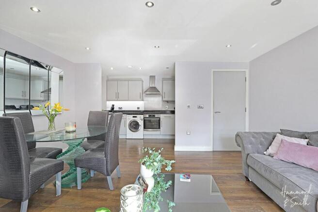 Living/Dining Area