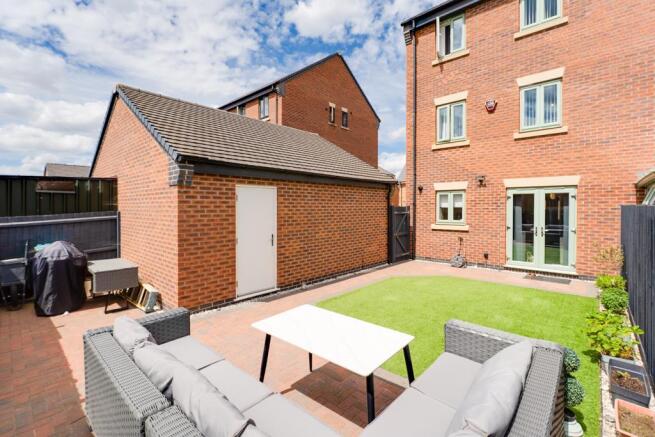 38 Ashby Street, Corby-29.jpg