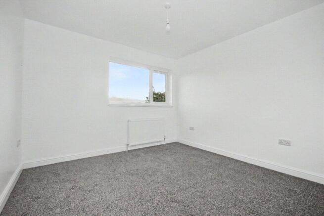 3 bed Terraced for sale Image 7