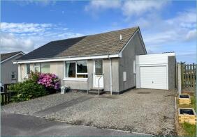 8, Redburn, Stornoway HS1 2UU