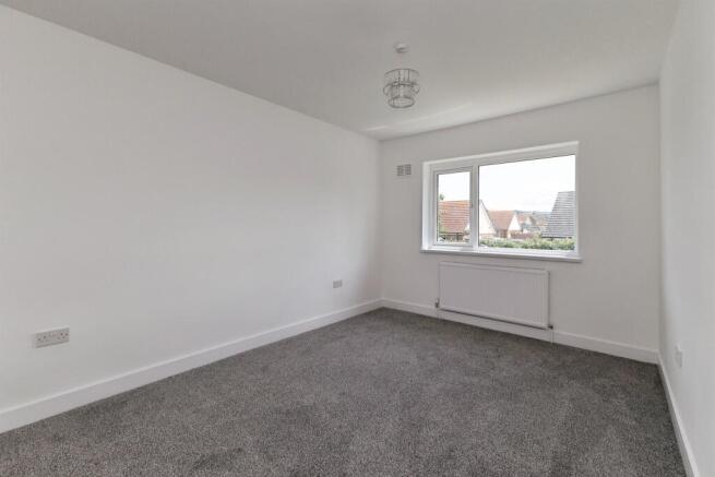 3 bed Semi-Detached for sale Image 7