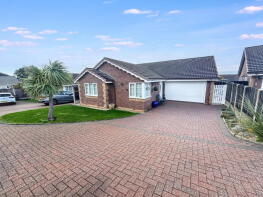 25, Llwyn Onn, Abergele LL22 7EG