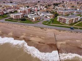 6, Howards Way, Littlehampton BN16 2LT