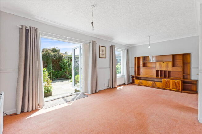 3 bed Semi-Detached for sale Image 2