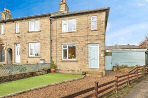 8, Bradshaw Crescent, Honley, Holmfirth HD9 6EG