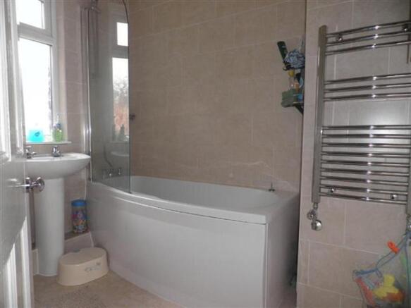 Photo 4