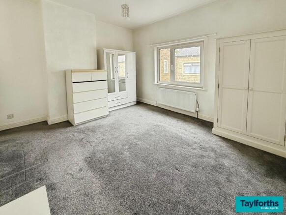 2 bed Terraced for sale Image 6