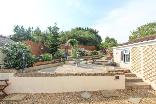 Garden 1.jpg