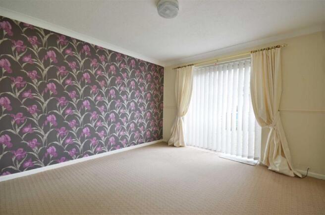 DINING ROOM/ BEDROOM