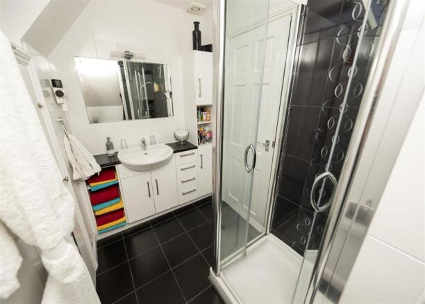 En Suite: