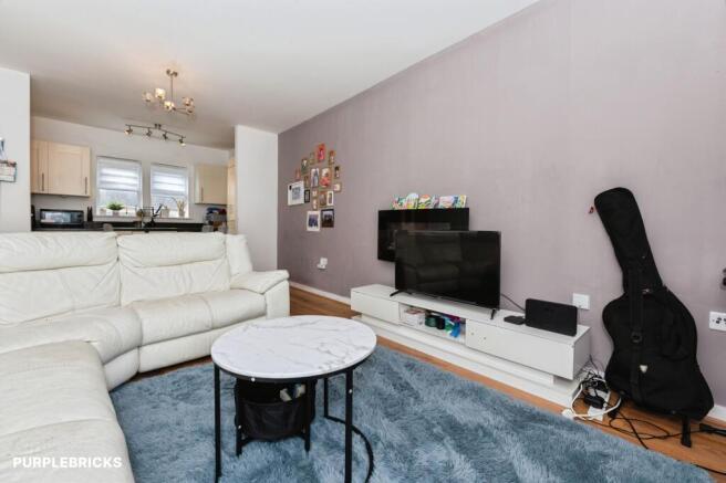 Apartment Living Rm