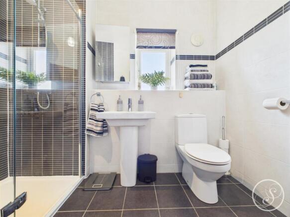 Ensuite One