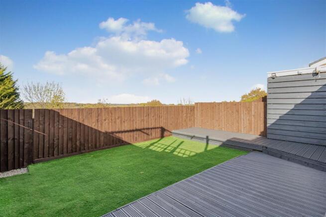 256 Admirals Way