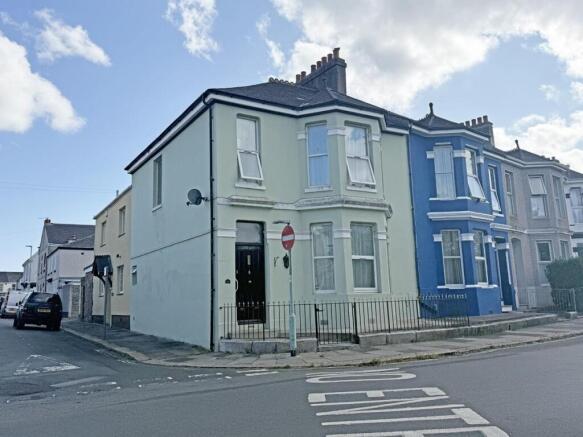 Desborough Road 32 - Front...jpg