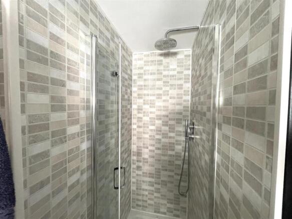 Horsely Crescent 9.jpg