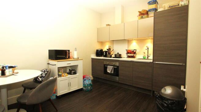 Kitchen.JPG