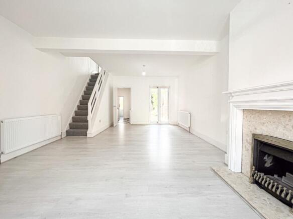 Living/Dining Room
