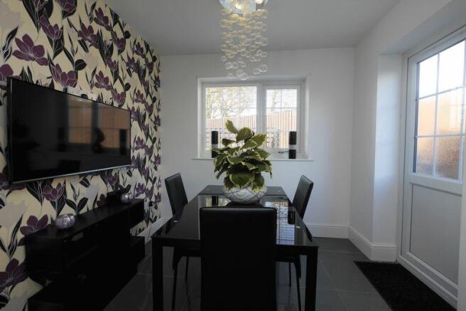 BREAKFAST ROOM