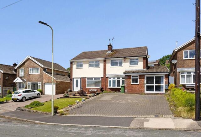 3 / 4 Bedroom Semi-Detached