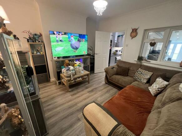 WhatsApp Image 2026-04-04 at 13.51.48 (1).jpeg