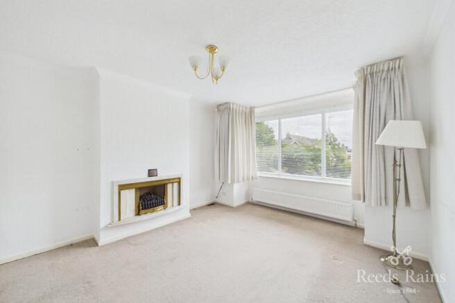 3 bed Semi-Detached for sale Image 5