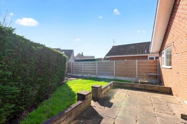 2 bed Detached Bungalow for sale Image 12