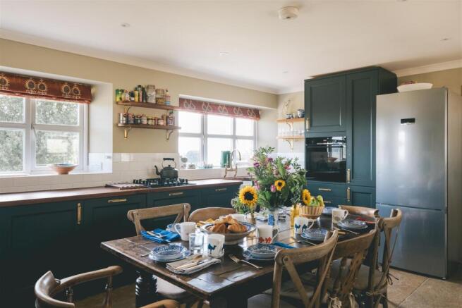 052-WoodCottage.jpg