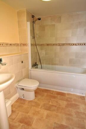 Main bathroom