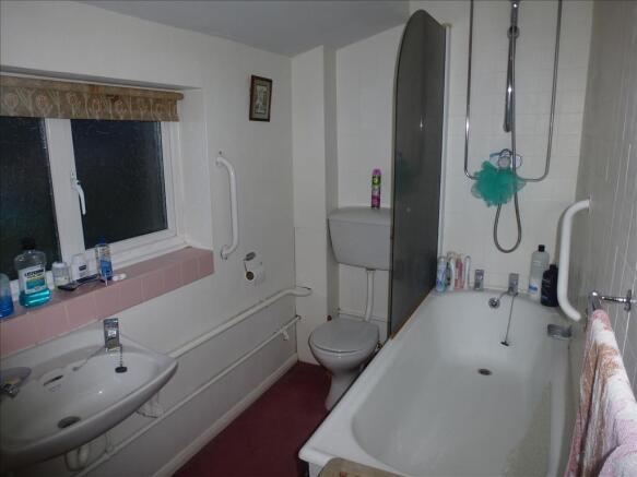 Photo 8