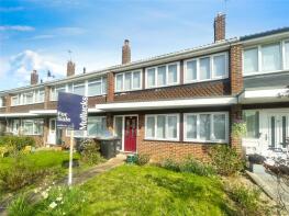 32, Elmbridge, Harlow CM17 0JX