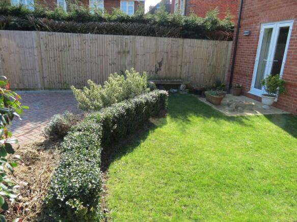 Photo 12