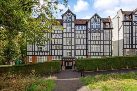 Makepeace Avenue, Holly Lodge Estate, N6