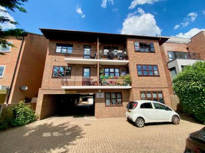 Plaistow Lane, Bromley, BR1