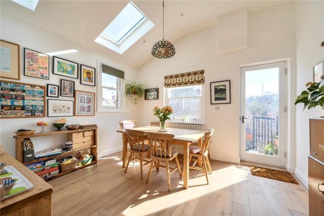 Albert Road, London, N22 photo 4
