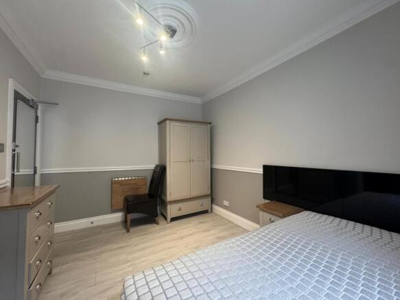 Bedroom alt