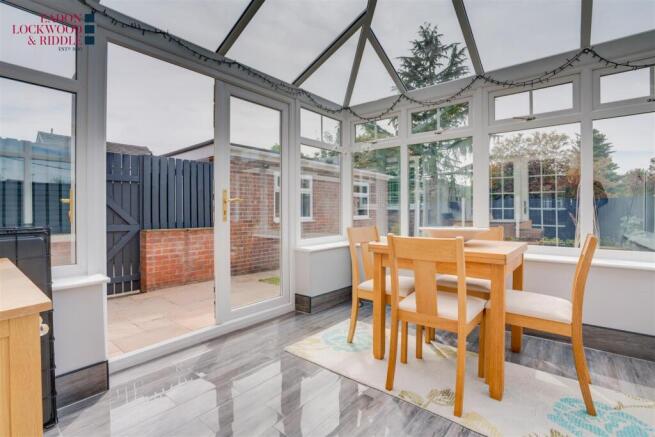 3 bed Detached for sale Image 10