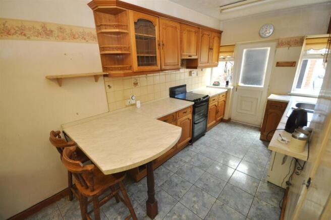 House in Doncaster, Sykehouse - View 6