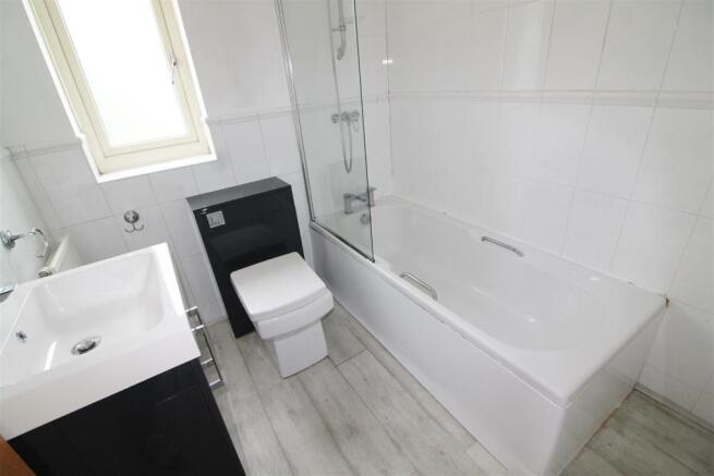 HOUSE BATHROOM