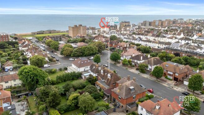 Princes Square, 5-004logo.jpg