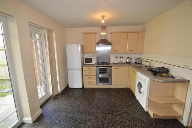 124Bold-Kitchen.JPG