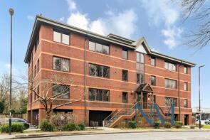 11, Ocean House, Hazelwick Avenue, Three Bridges, Crawley RH10 1NP