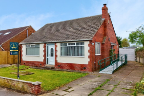 55, Belle Vue Avenue, Scholes, Leeds LS15 4AG