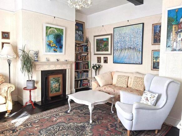 livingroom4.jpg