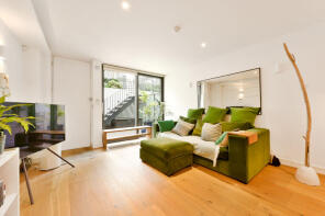 9, 229 Knightsbridge House, Acton Lane, London W4 5DD