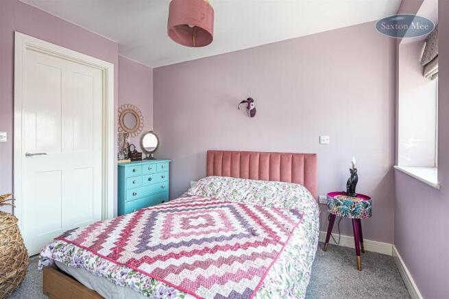 3 bed Semi-Detached for sale Image 9