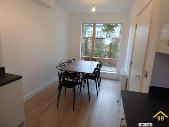 1 Silvertown Square, Canning Town, London, E16 photo 4