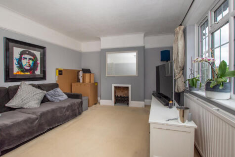 Upper Elmers End Road, Beckenham, BR3