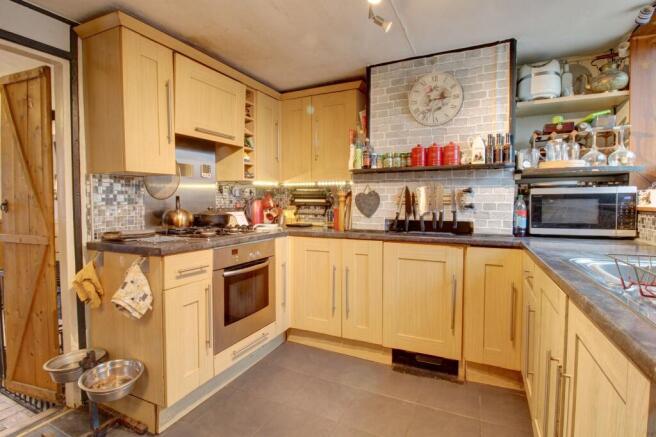 Kitchen 2